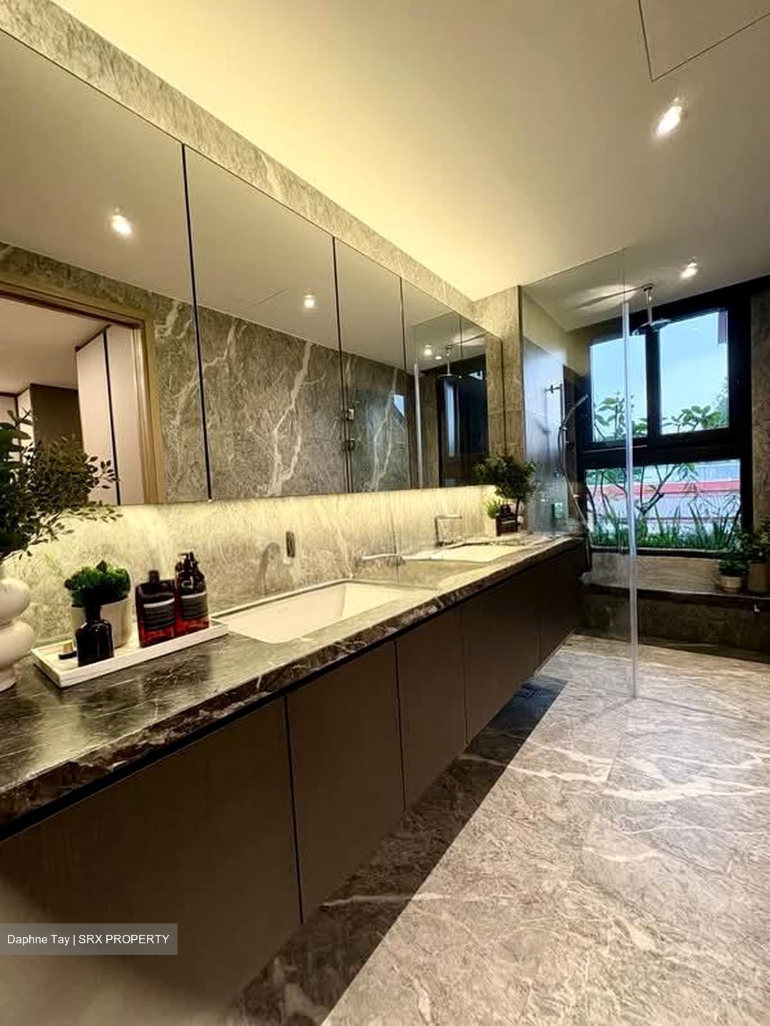 Fernhill Road (D10), Semi-Detached #576514651